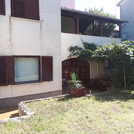 דירות PUY Apartman Studio Victoria מראה חיצוני תמונה