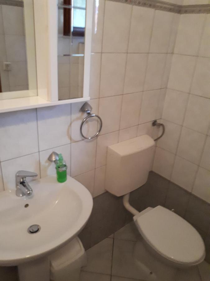דירות PUY Apartman Studio Victoria מראה חיצוני תמונה